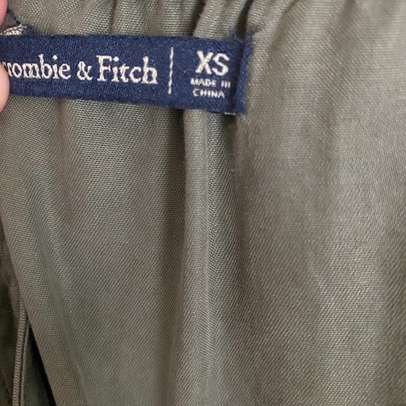 A&F Olive Utility Romper - Picture 3 of 6